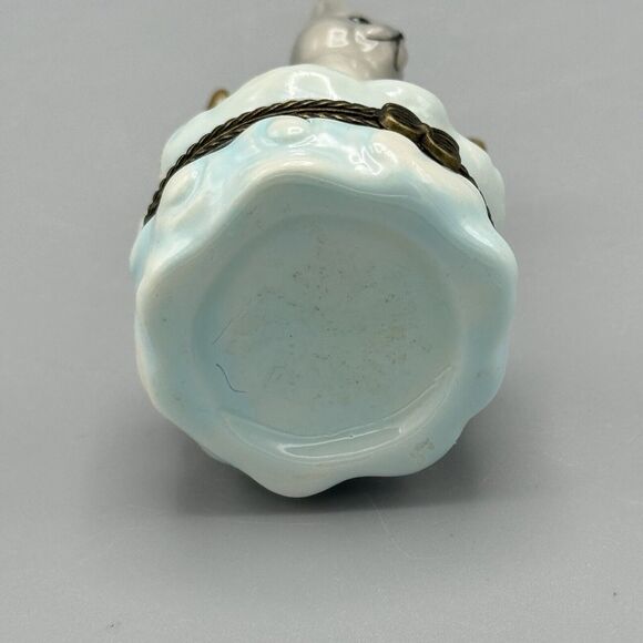 Vtg Unmarked Angel Cat Sitting on Cloud Hinged Trinket Box Heavenly Winged Kitty - Picture 3 of 10